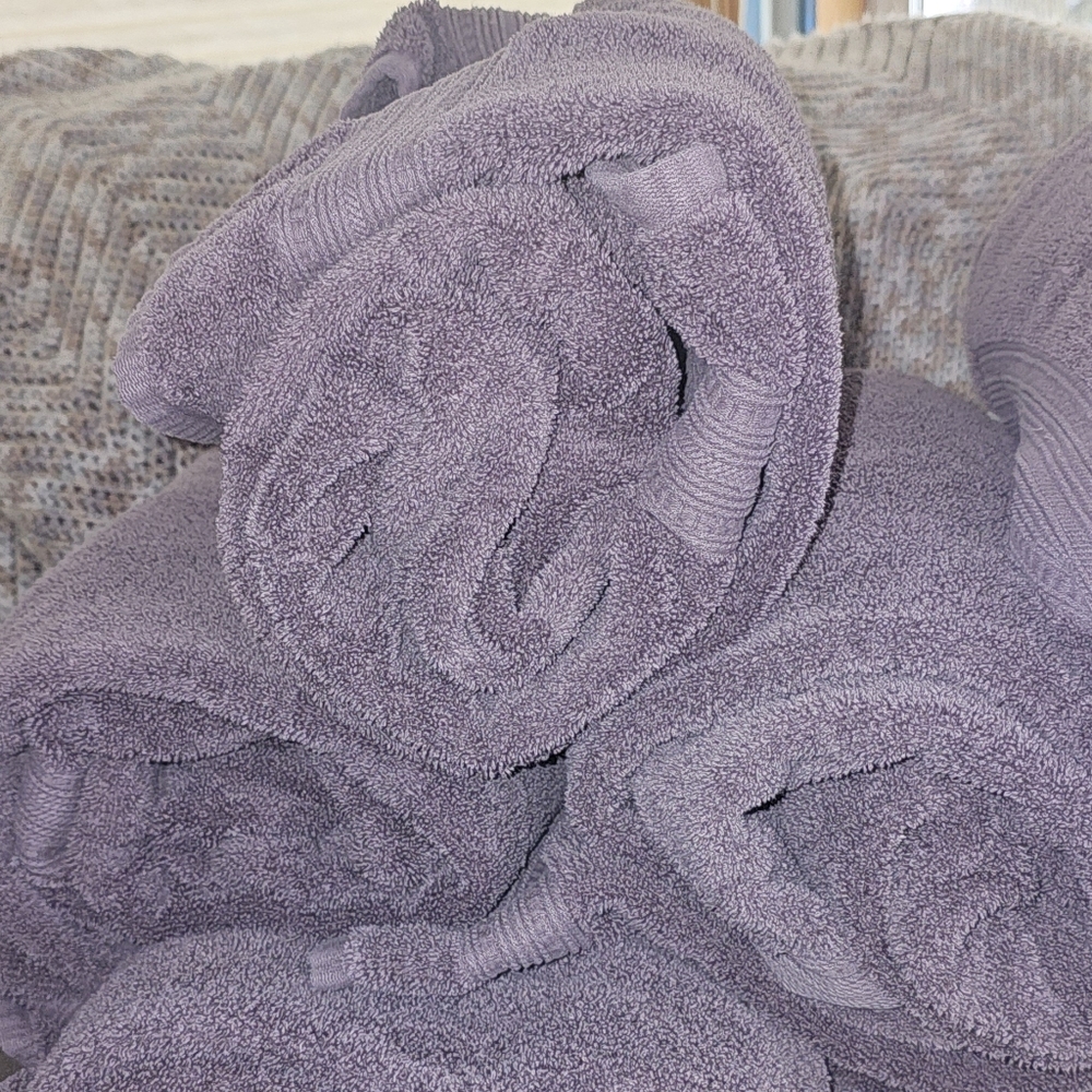 Charisma Hygro cotton bath towels
